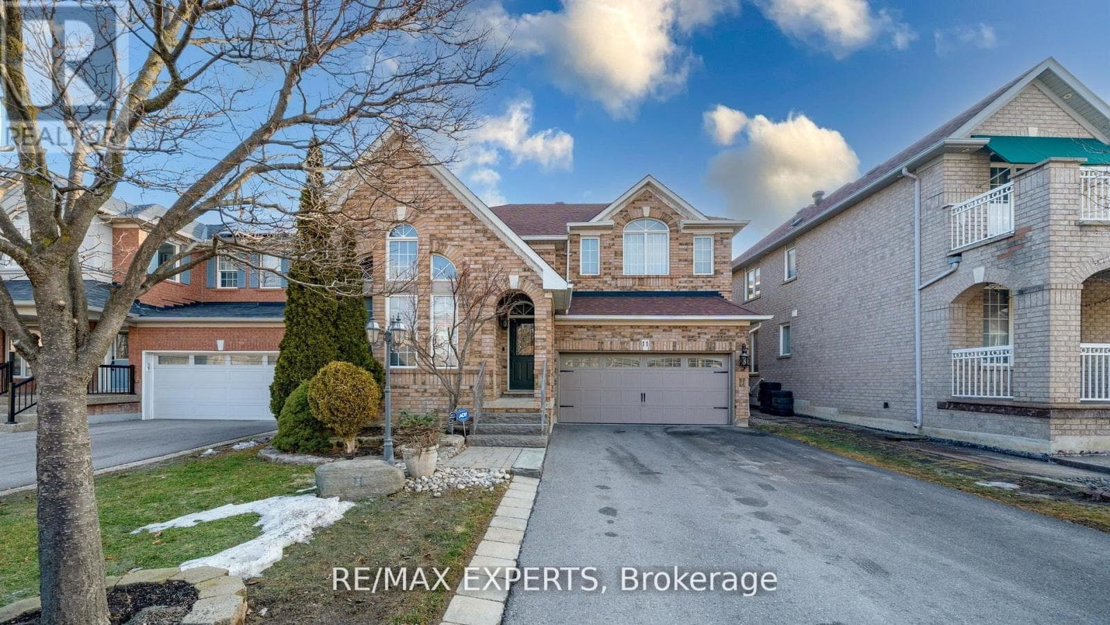 3 bed 3 bath single family at 11 CREW CRESCENT — $1,335,000