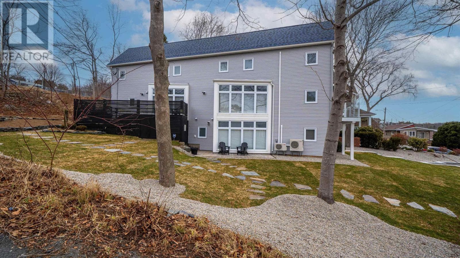 15 Shipyard Road photo 2