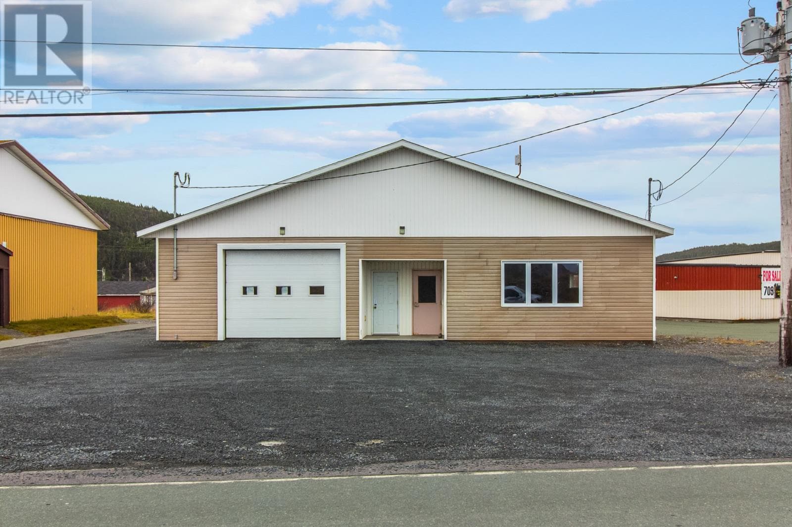 21 Veterans Way photo 3