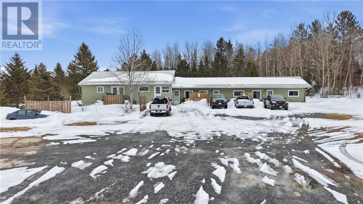 5099 Regional Road 55 photo 3