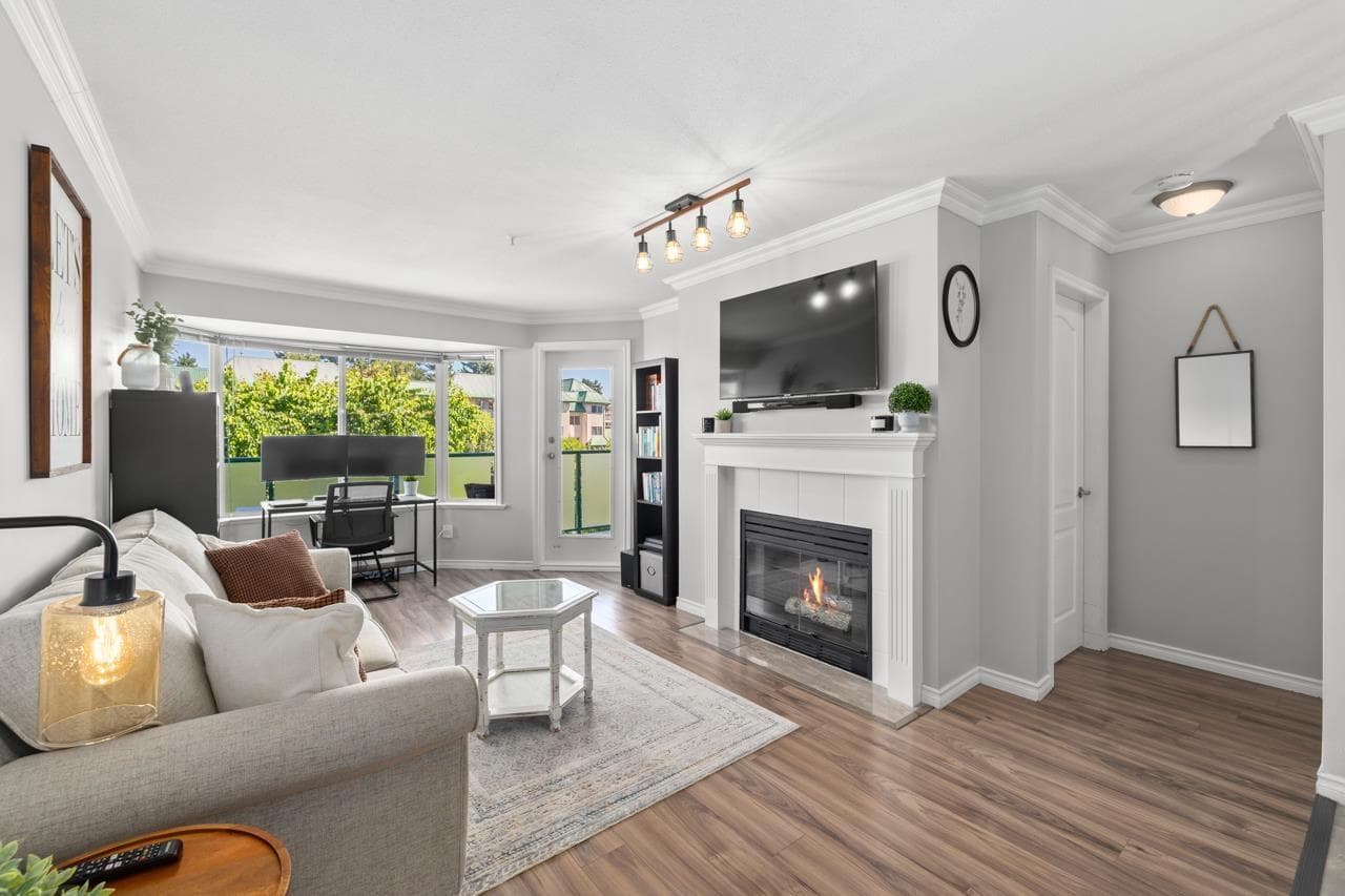 2 bed 2 bath single family at 310 2958 TRETHEWEY STREET — $389,900