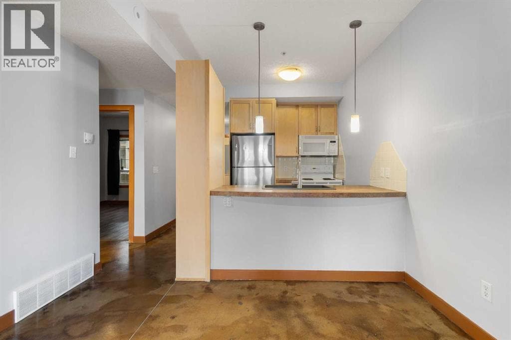 110, 1235 13 Avenue SW photo 4