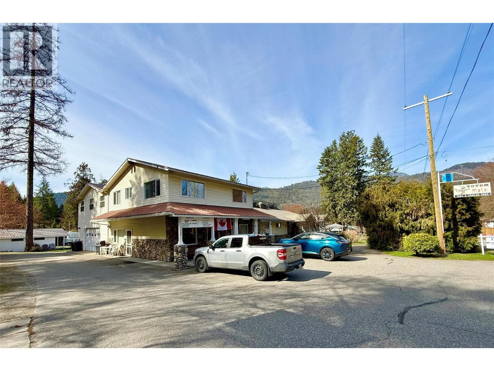 hospitality at 61 KINGSLEY Road — $1,150,000