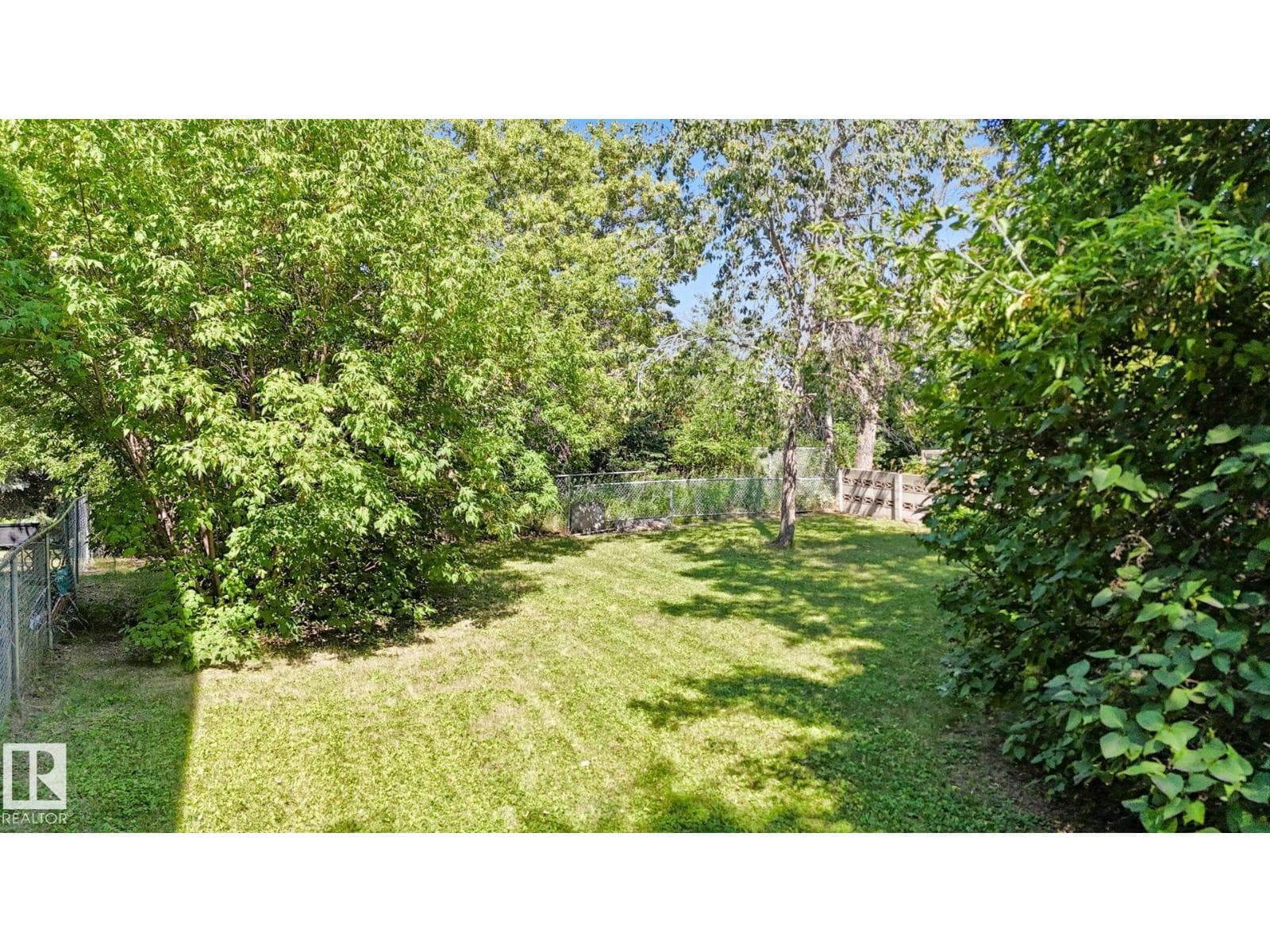 8028 Rowland RD NW photo 2