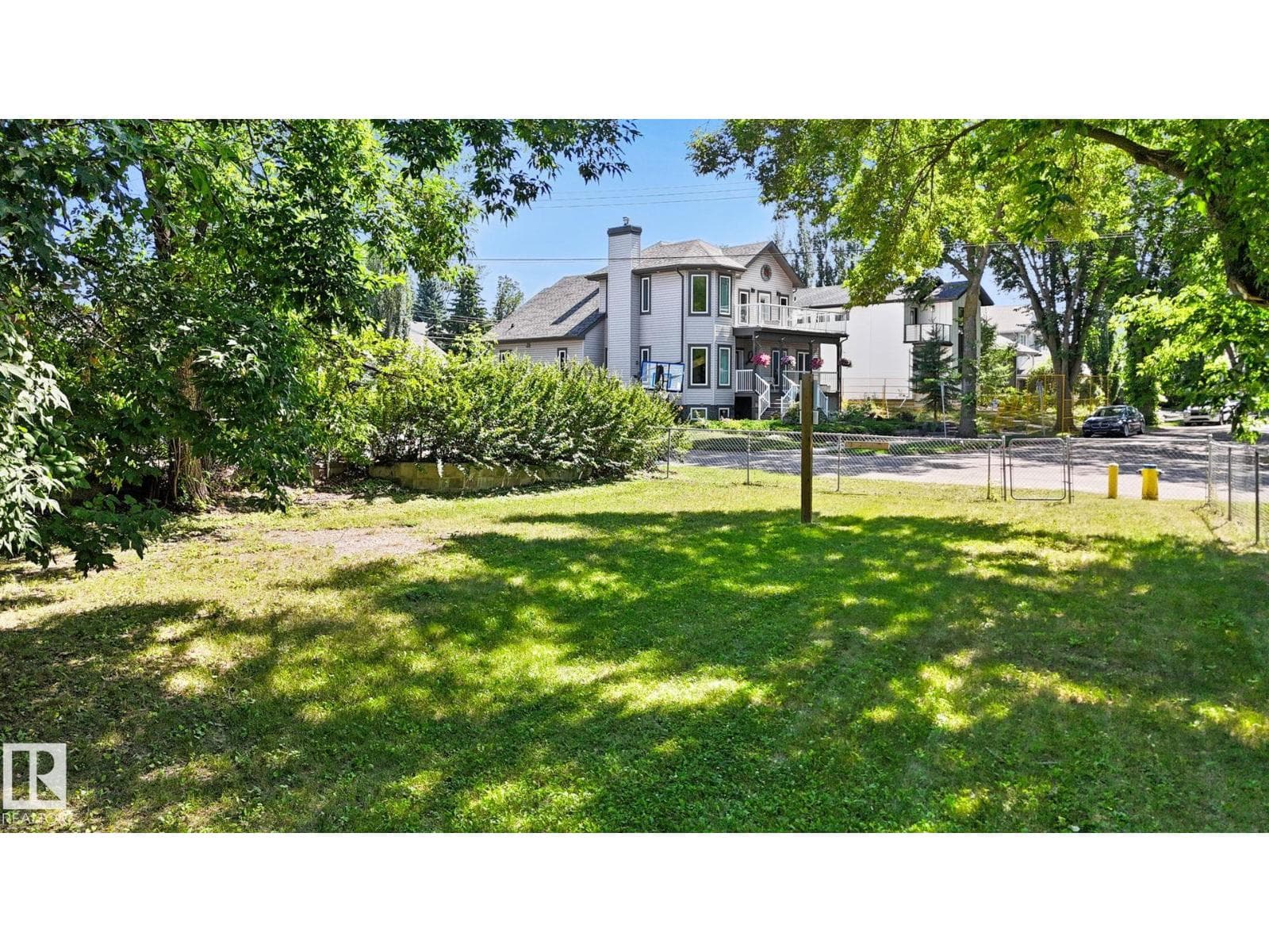 8028 Rowland RD NW photo 3
