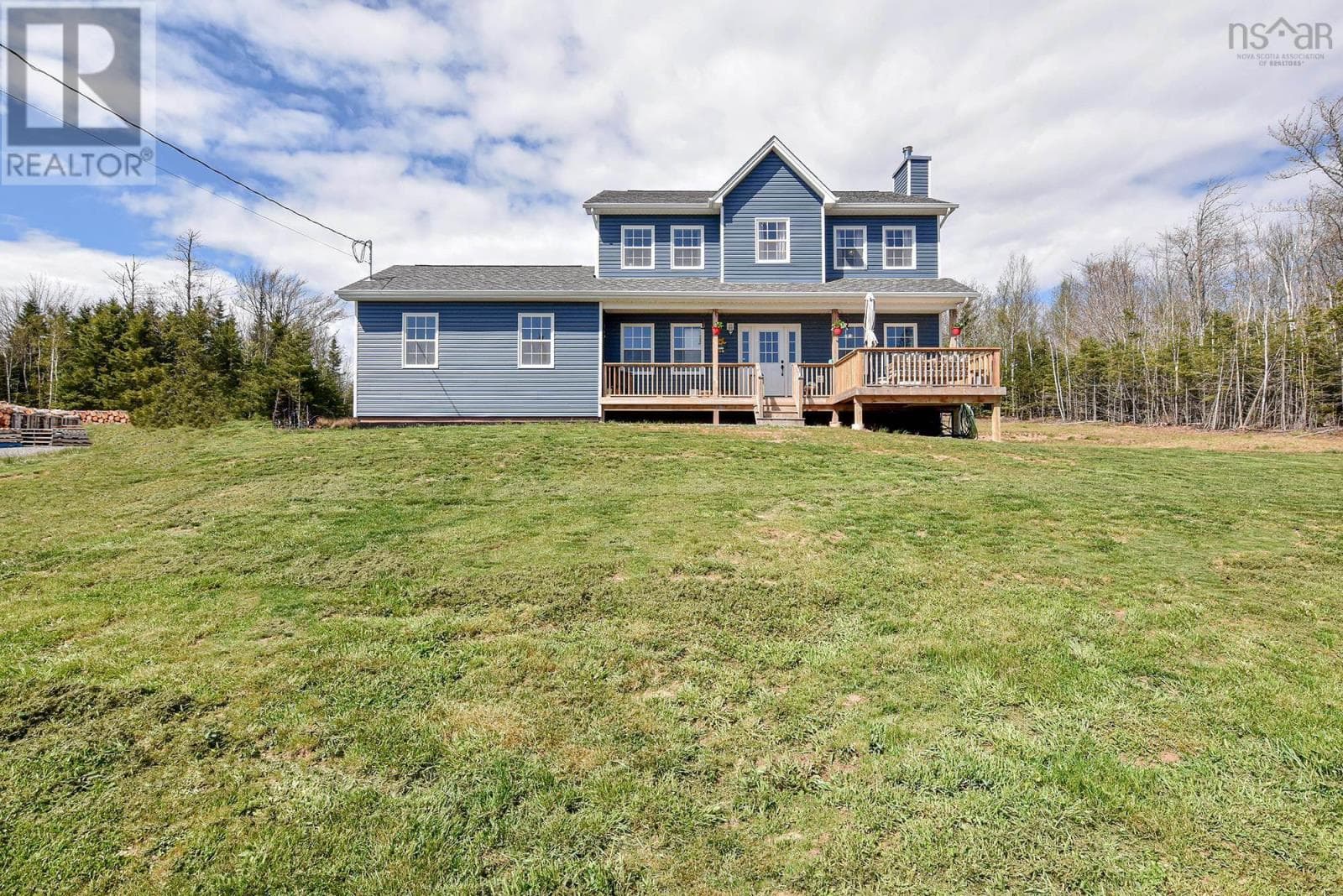 5 bed 4 bath single family at 9409 Highway 215 — $835,000