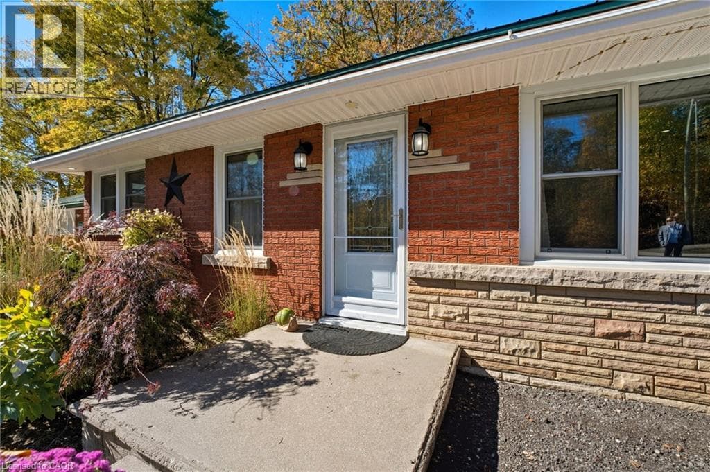 1822 SPRAGUES Road photo 3