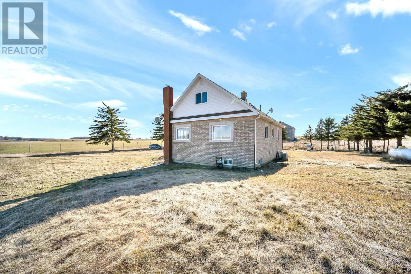 598224 2ND LINE W photo 5