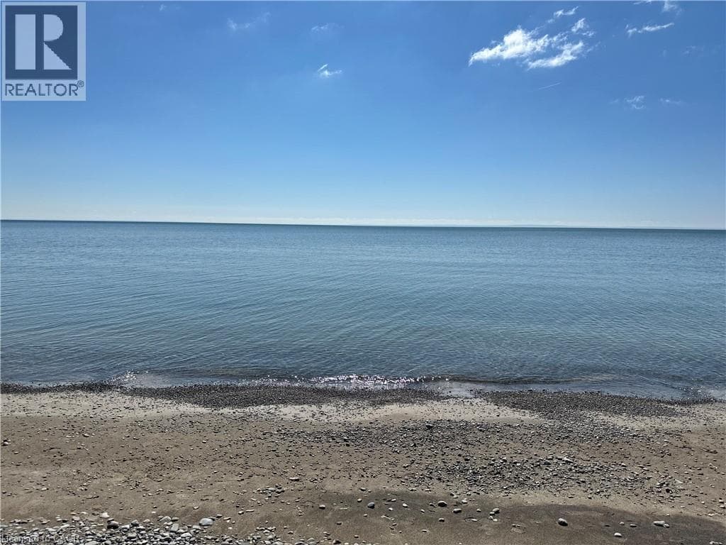 2483 NORTH SHORE Drive photo 3