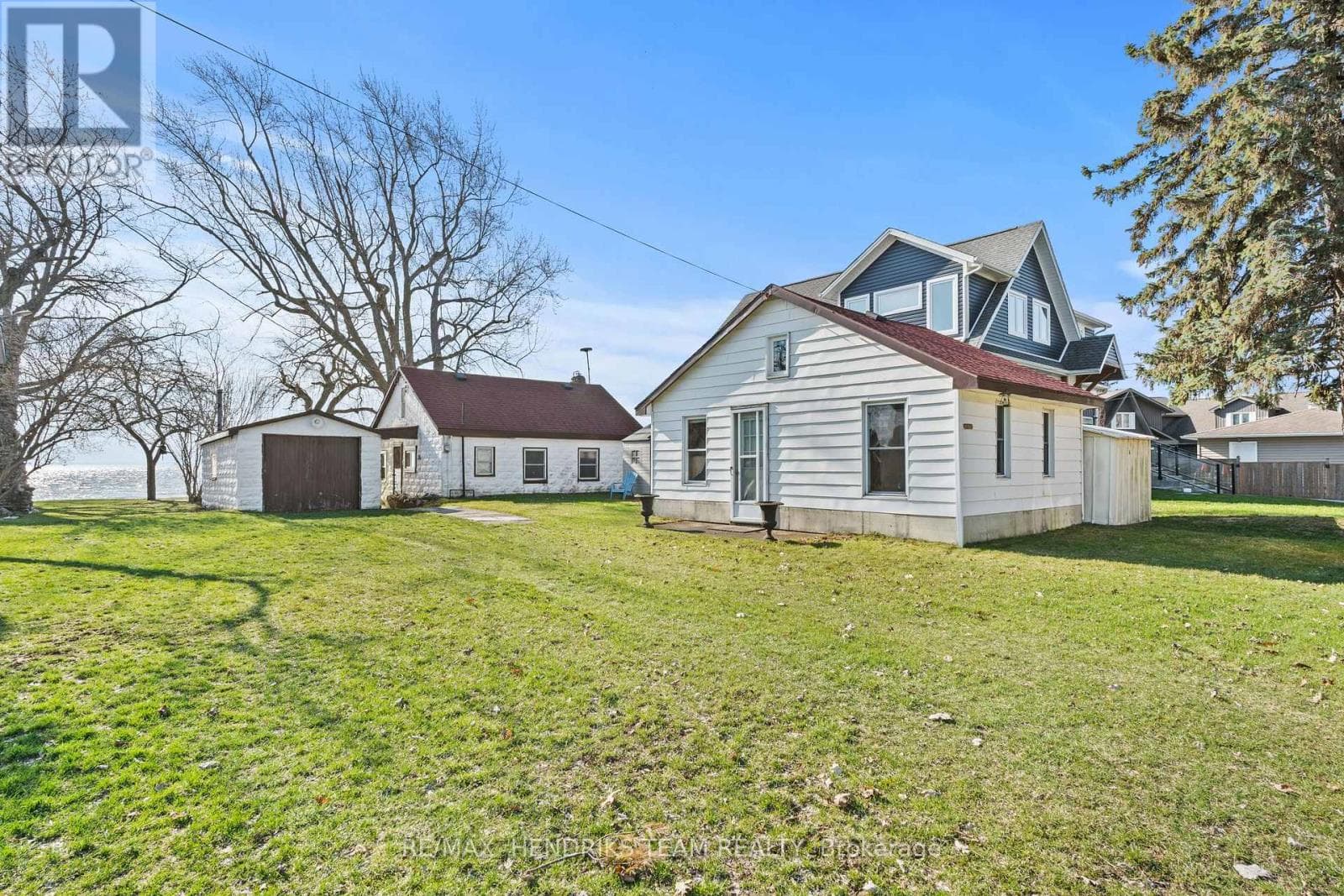 11273 HARBOURVIEW ROAD photo 3