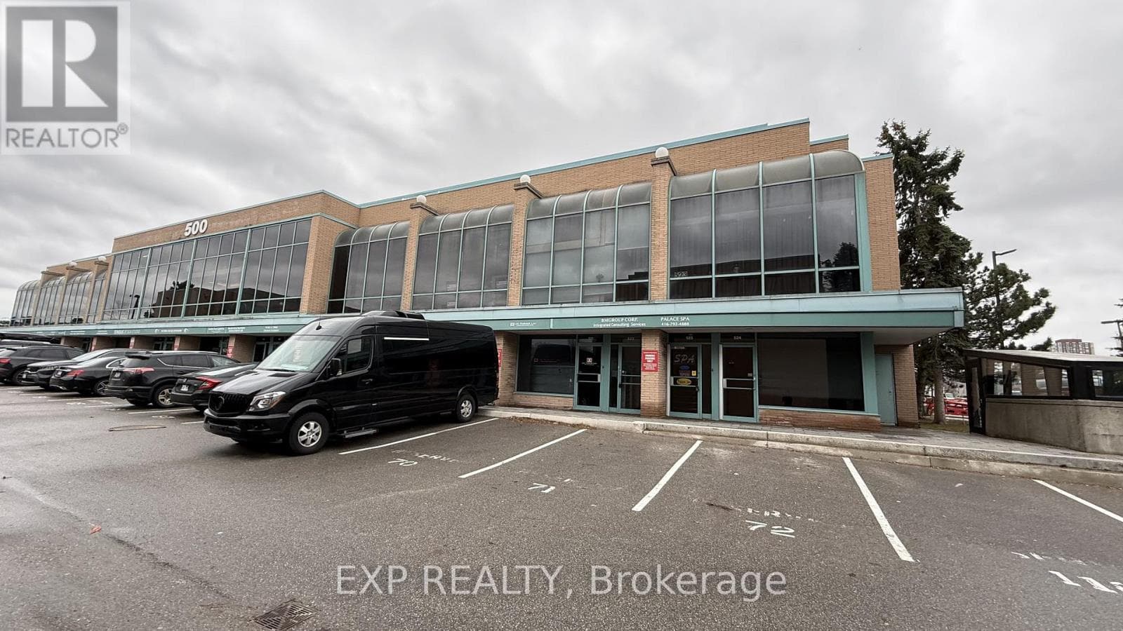 522 - 1315 LAWRENCE AVENUE E photo 4