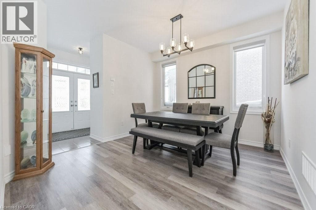 128 FARLEY Road photo 3