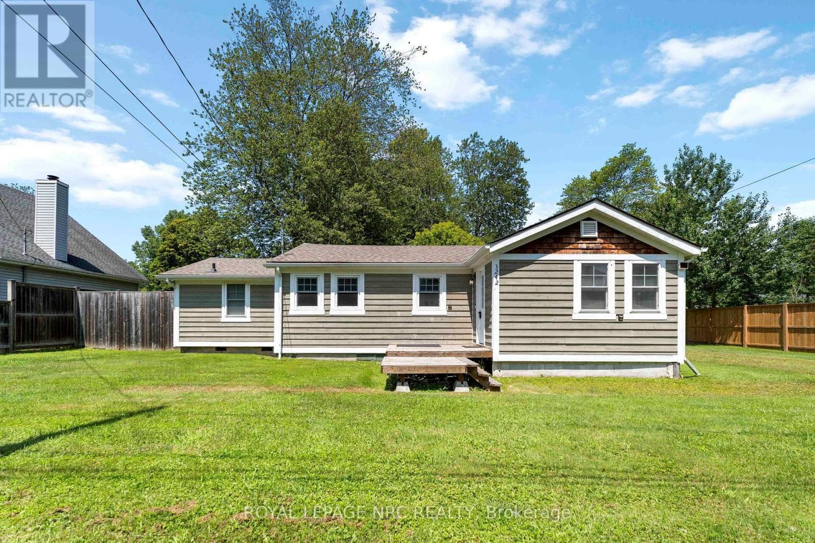 3242 RISELAY AVENUE photo 2