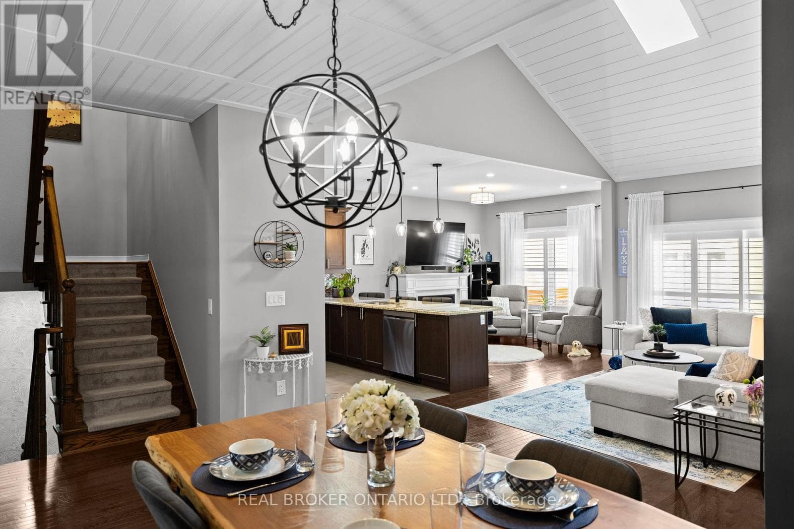 3321 BEACH CLUB BOULEVARD photo 3