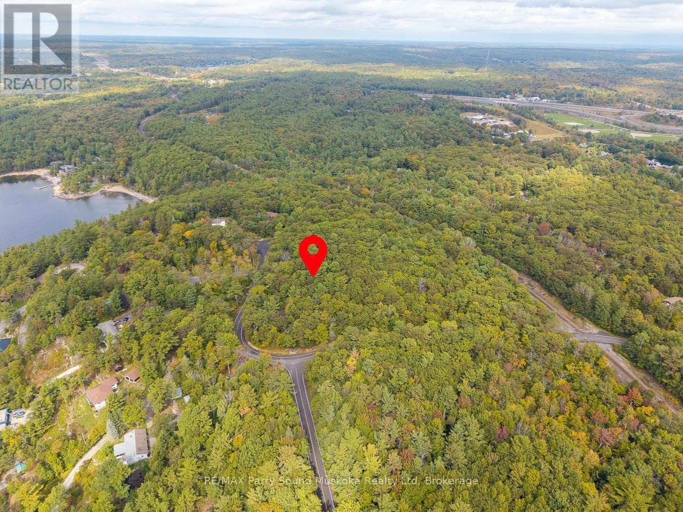 vacant land at 15 OAKRIDGE ROAD N — $185,000