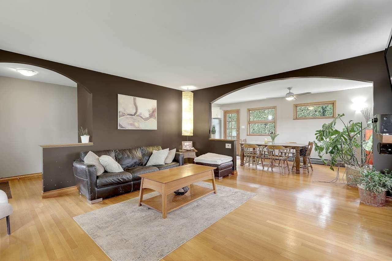 10977 WREN CRESCENT photo 5