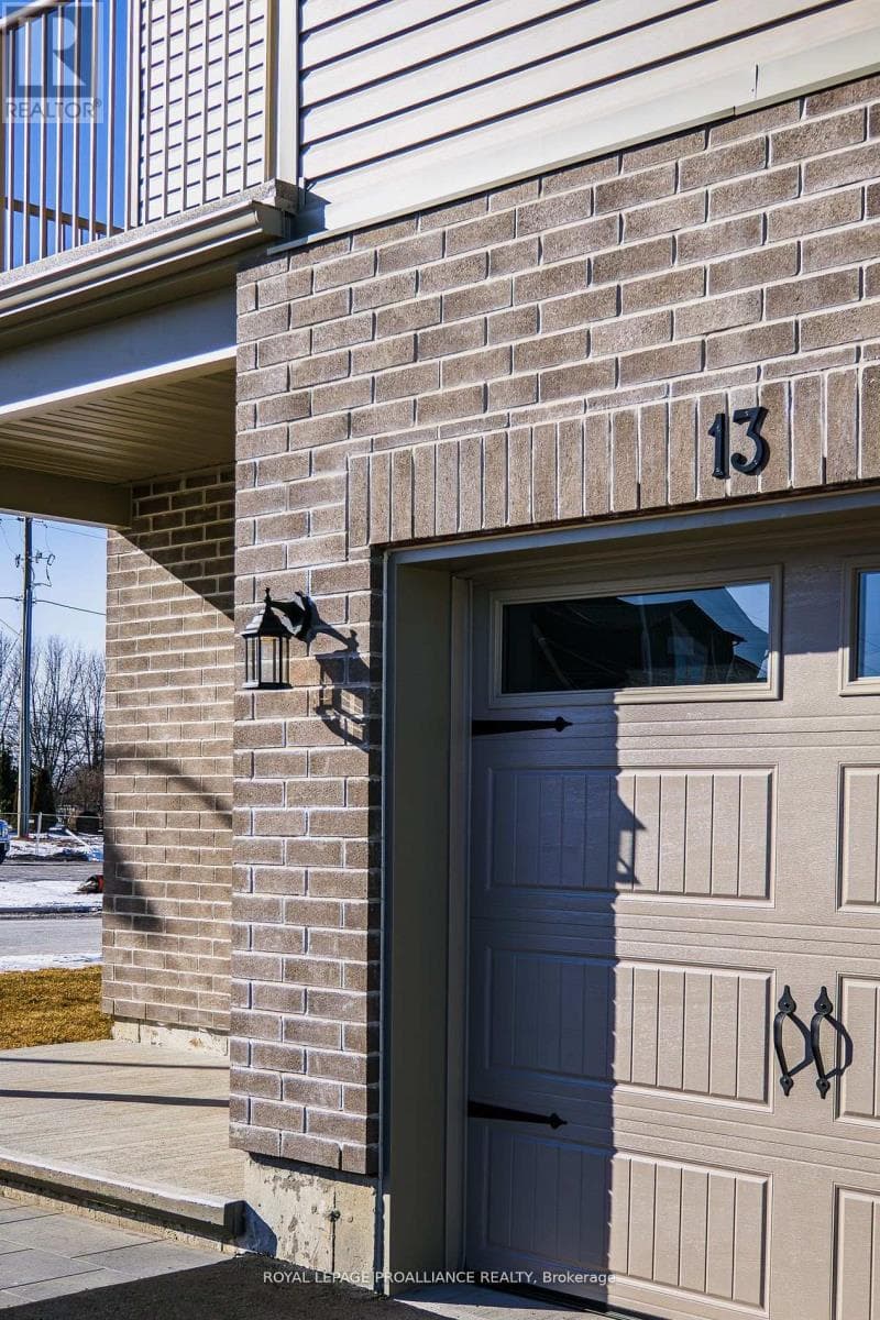 13 MARKLAND AVENUE photo 4