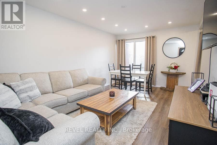 52 - 273 ELGIN STREET photo 3