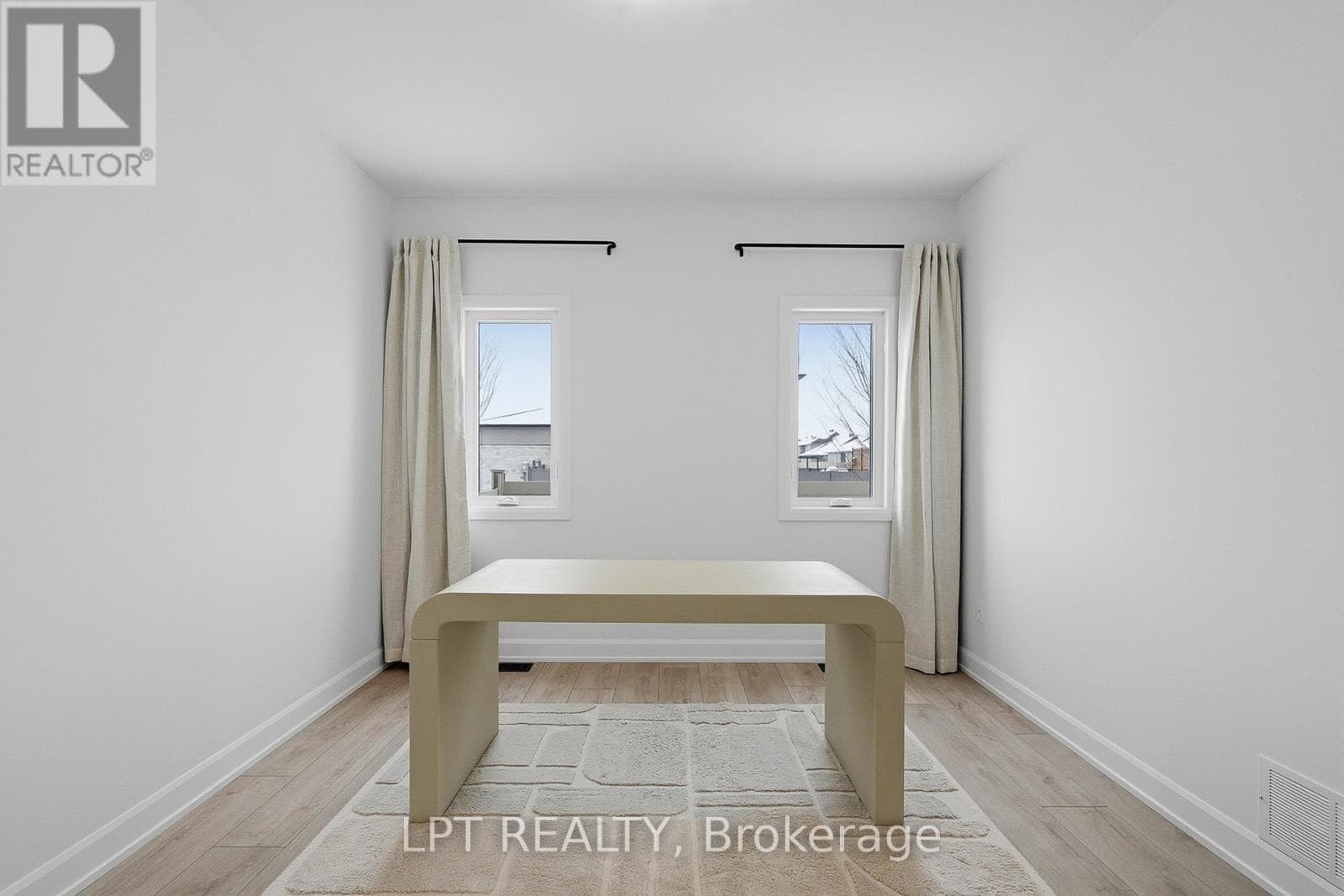 301 MOONLIGHT DRIVE photo 5