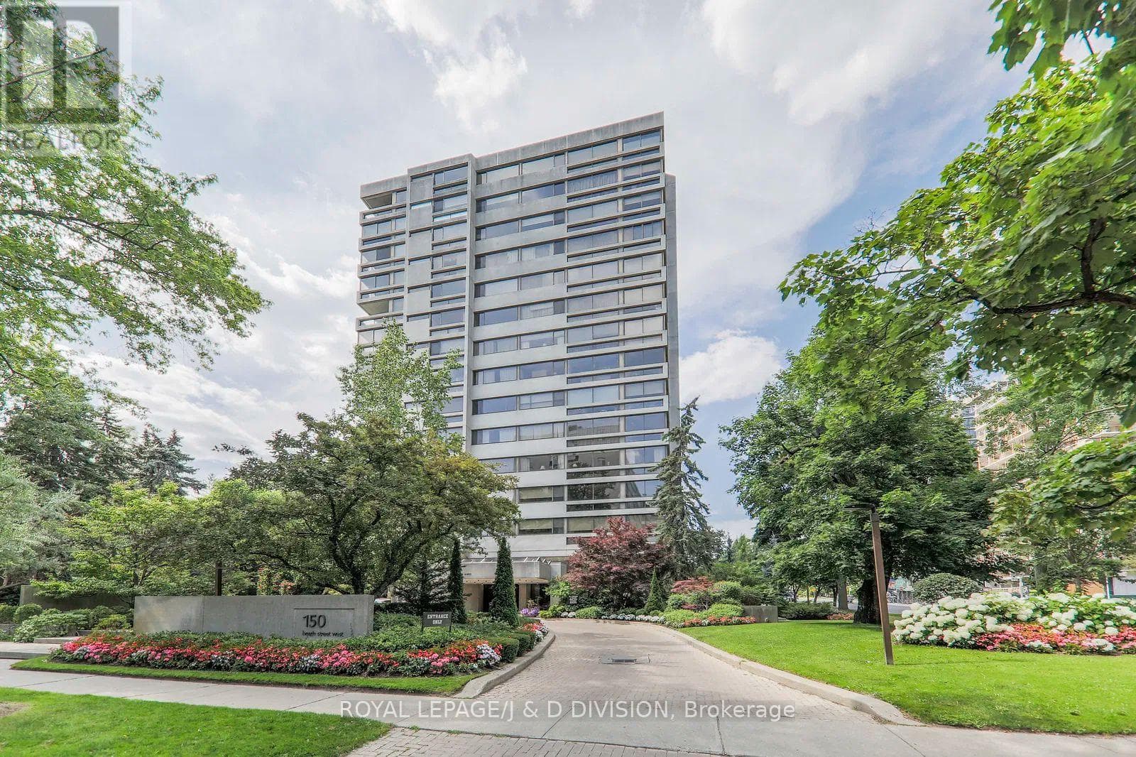 203 - 150 HEATH STREET W photo 2