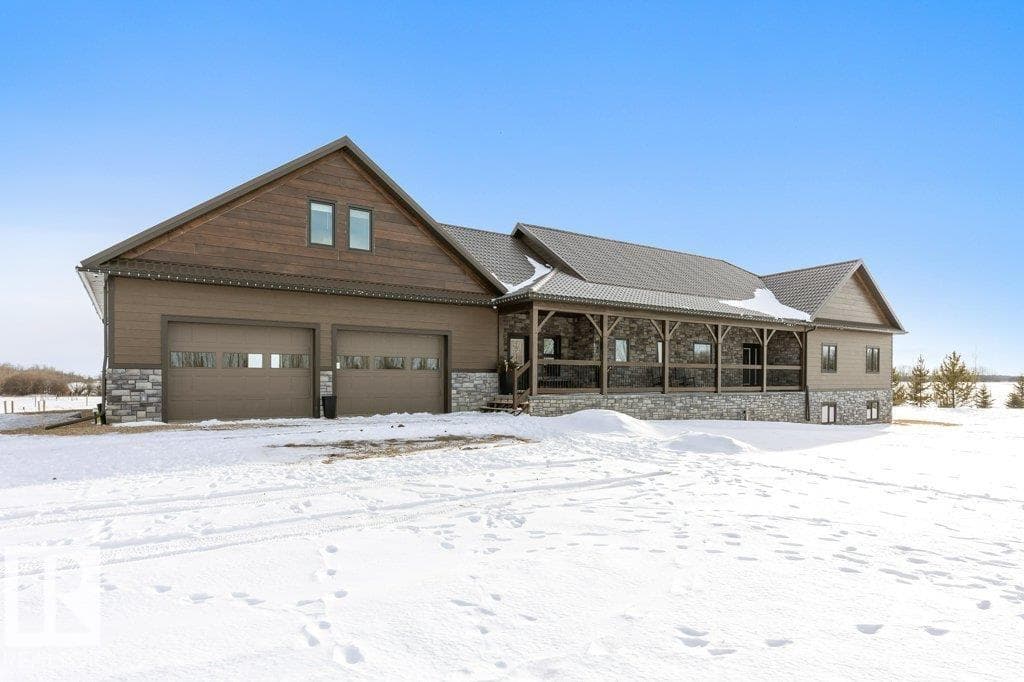 26517 TWP ROAD 584 photo 3