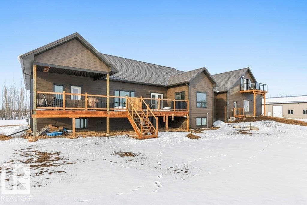26517 TWP ROAD 584 photo 4
