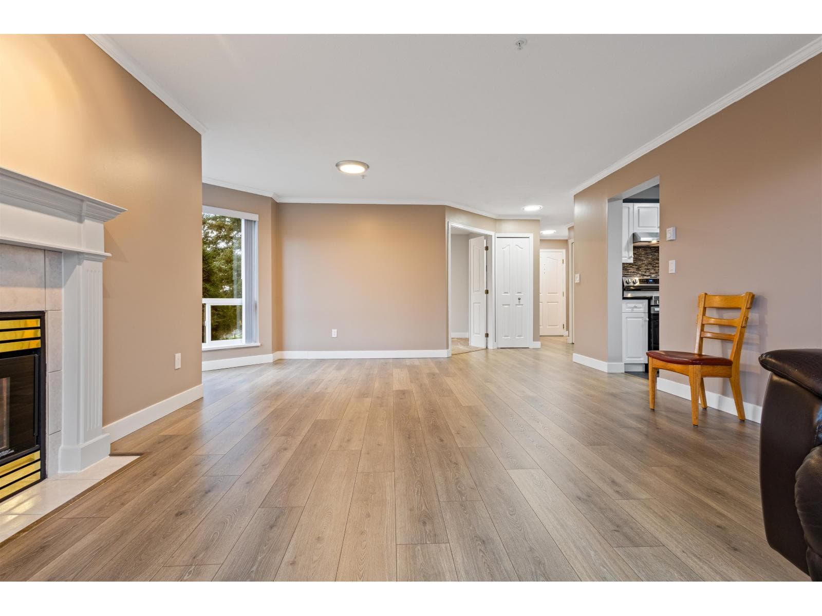 206 32120 MT WADDINGTON AVENUE photo 5