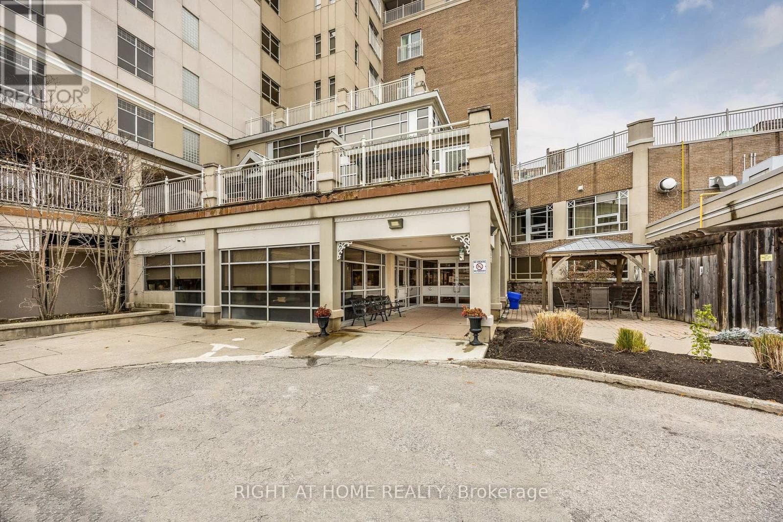 53 - 74 ROSS STREET photo 2