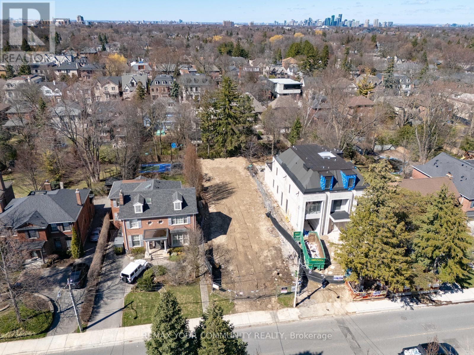 390 GLENCAIRN AVENUE photo 5