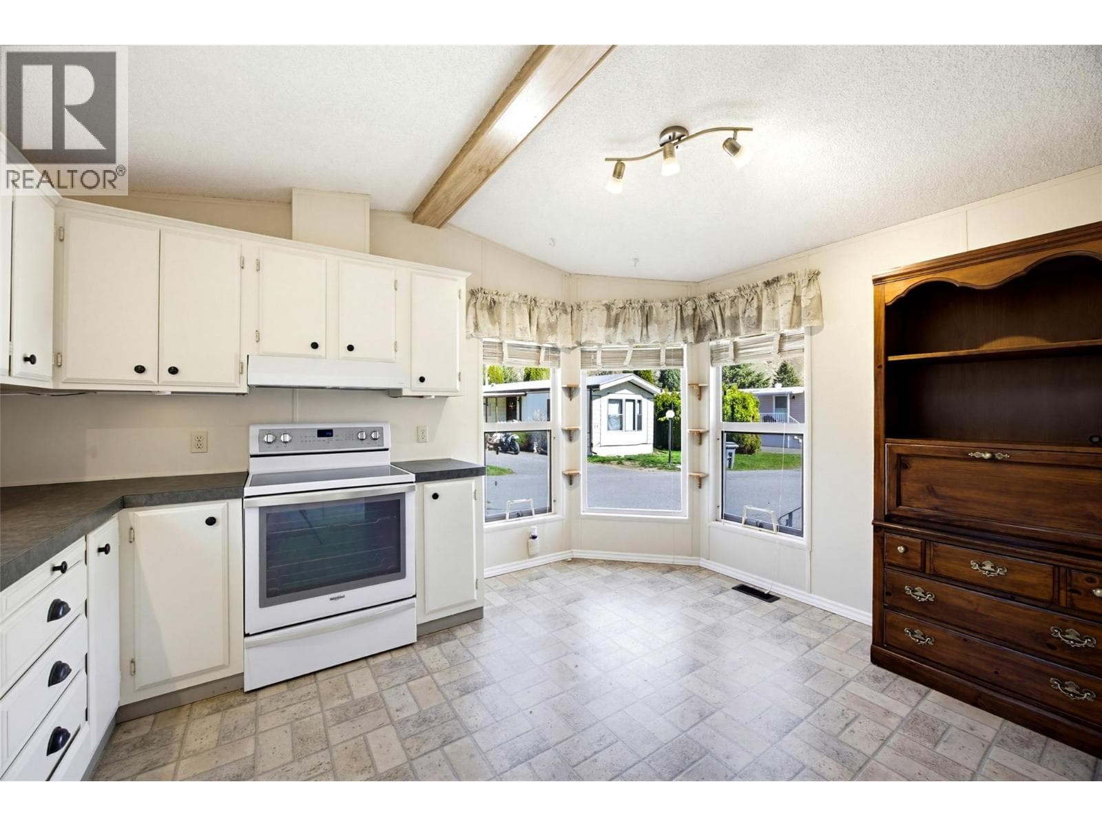 2401 Ord Road Unit# 80 photo 4