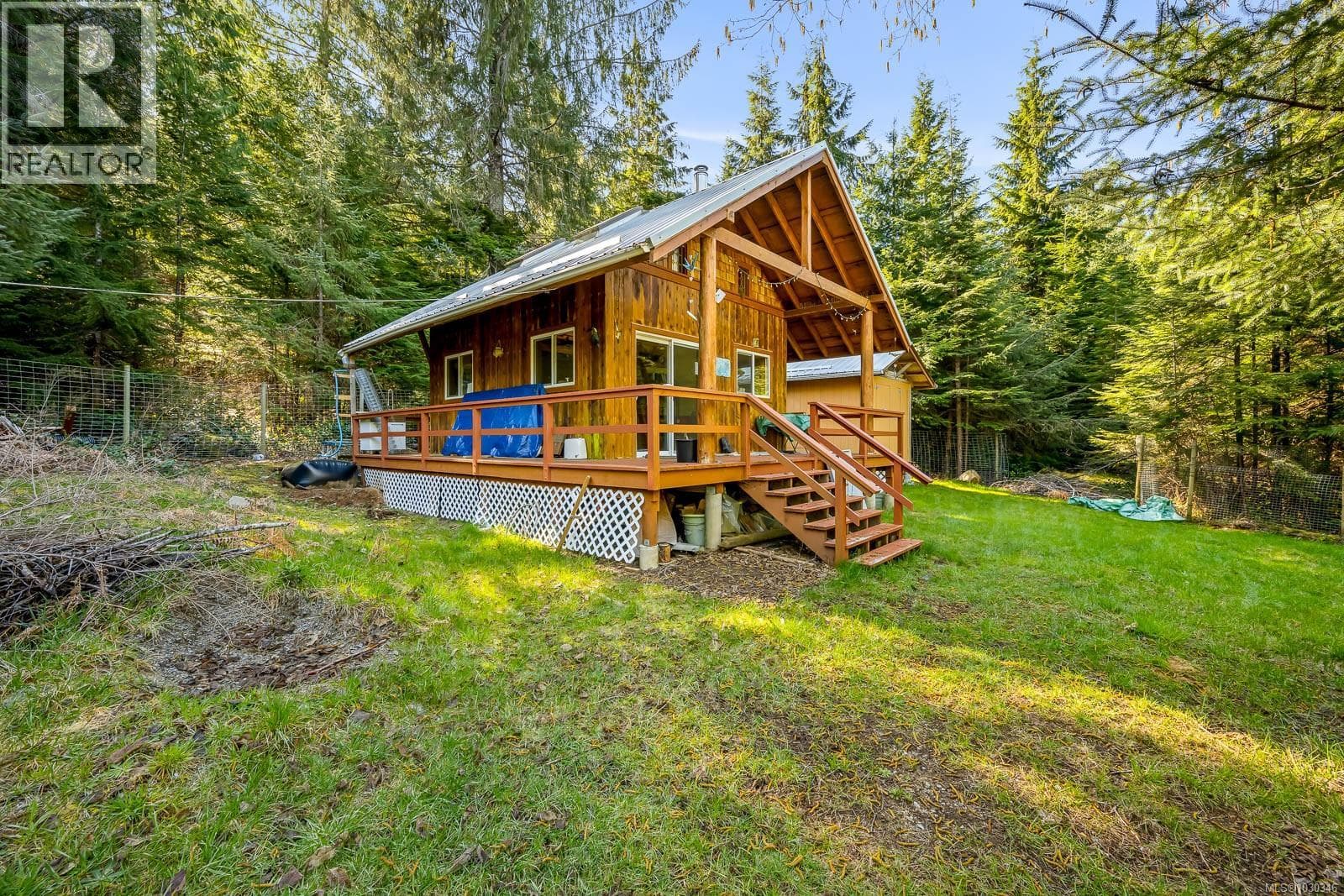 1 bed 1 bath single family at 1632 Carrington Bay Rd — $700,000