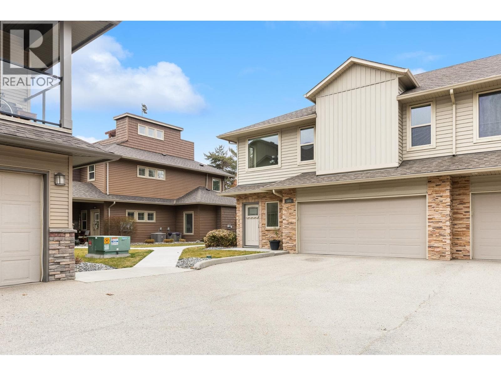 3350 Woodsdale Road Unit# 504 photo 3