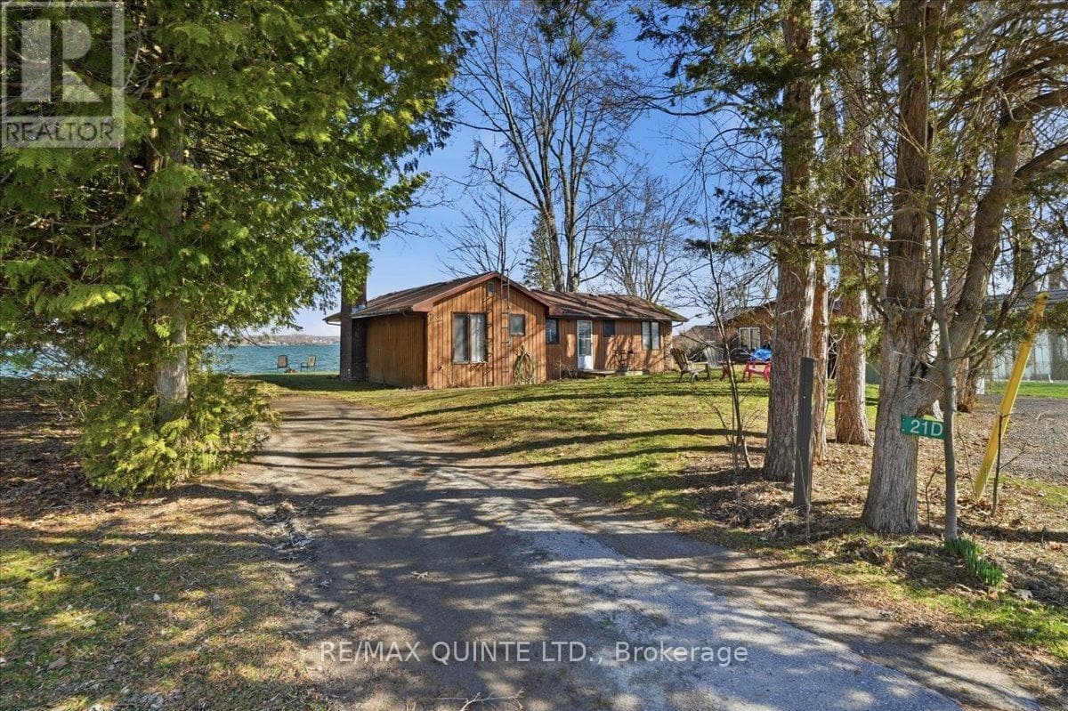 21D WILLOUGHBY LANE photo 3