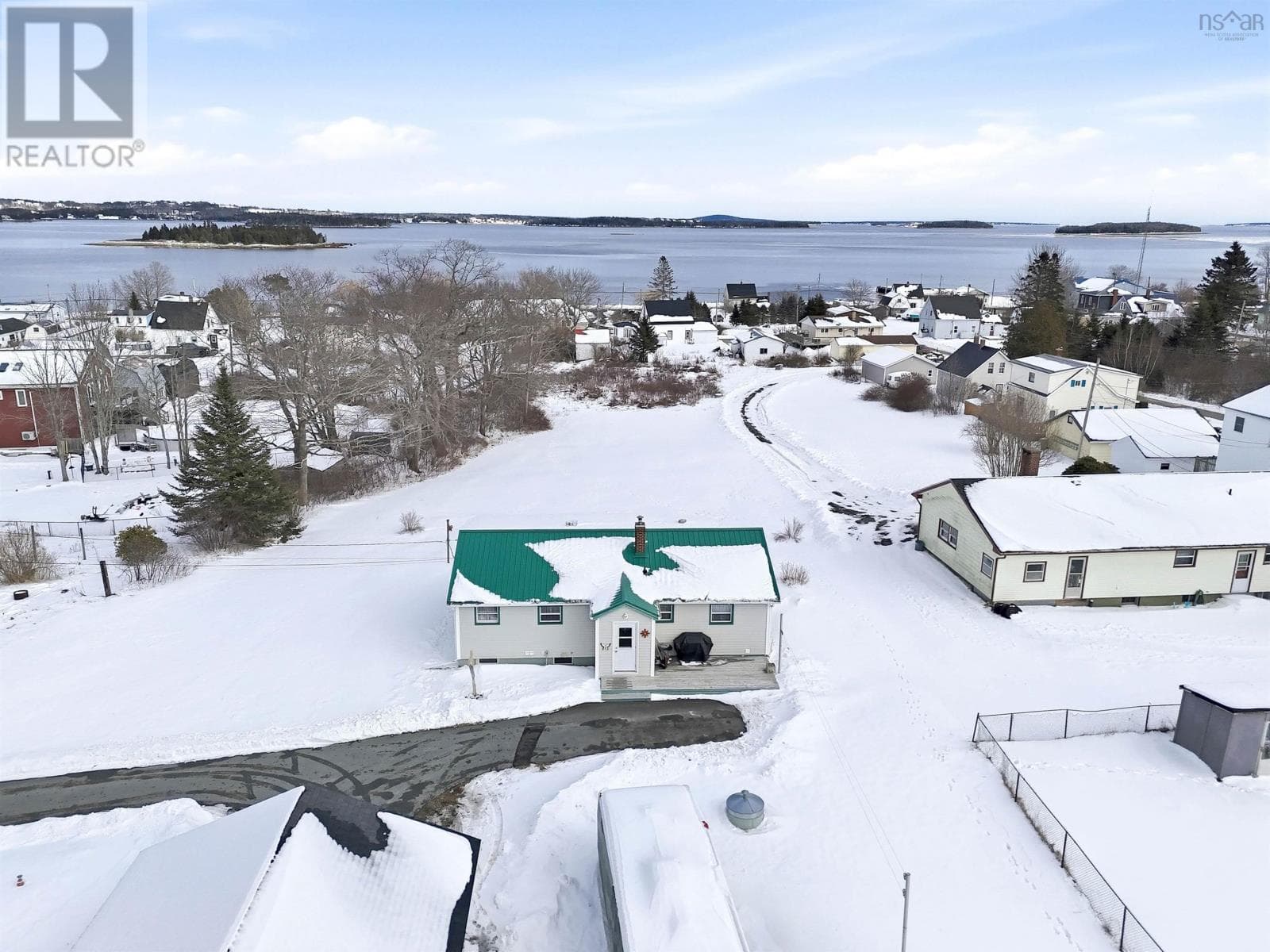 2 bed 1 bath single family at 17 Freds Road — $374,900