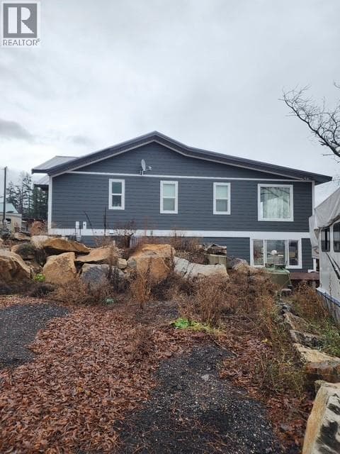 4370 Round Prairie Road photo 5