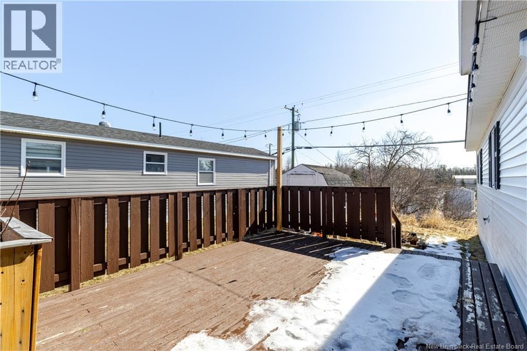 31 Leafwood Crescent photo 3