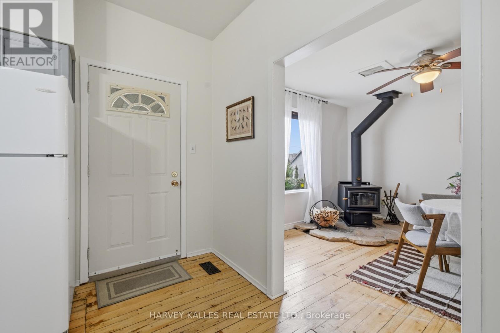 46 BANTA ROAD photo 2