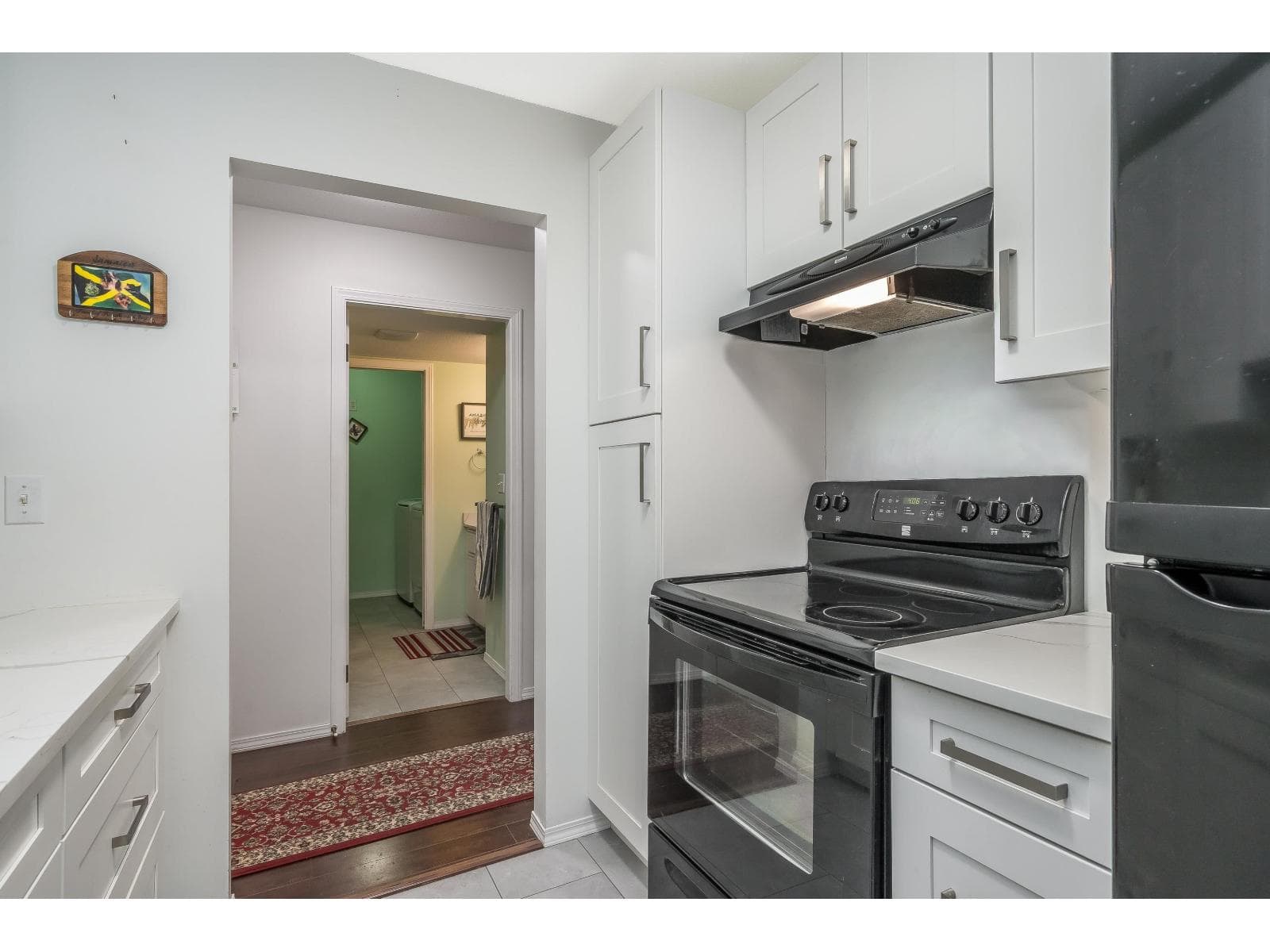 215 33535 KING ROAD photo 5