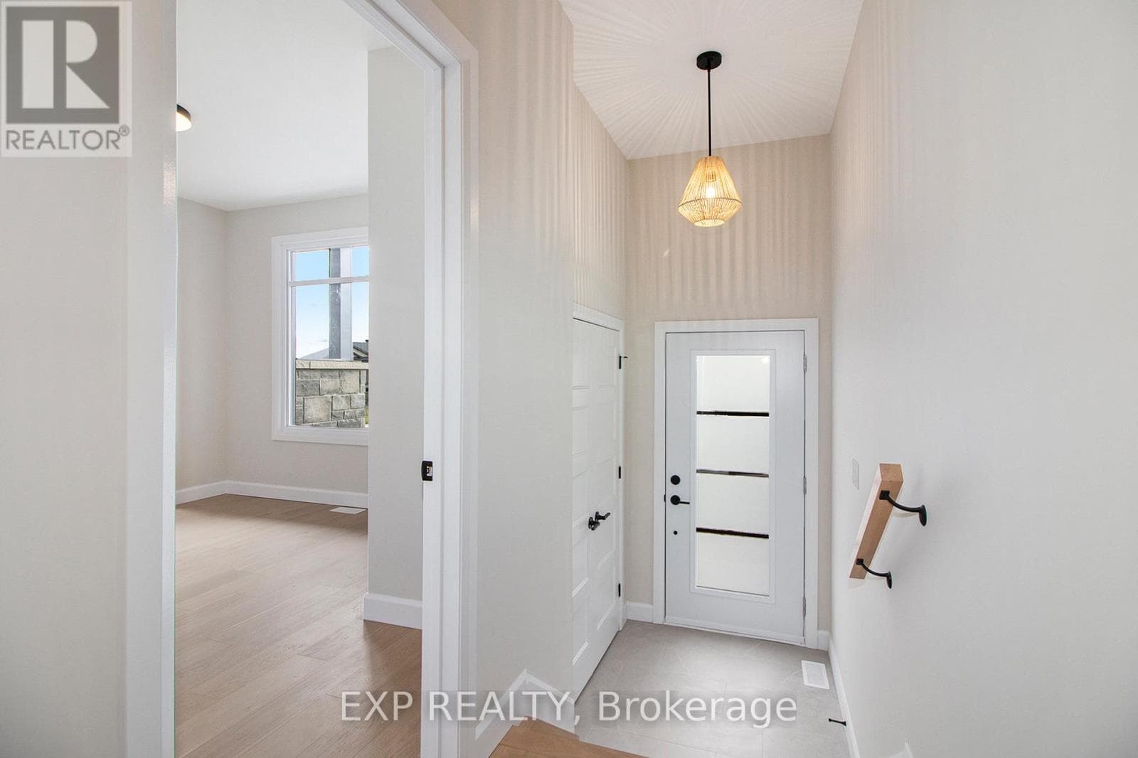 773 LACROIX ROAD photo 5