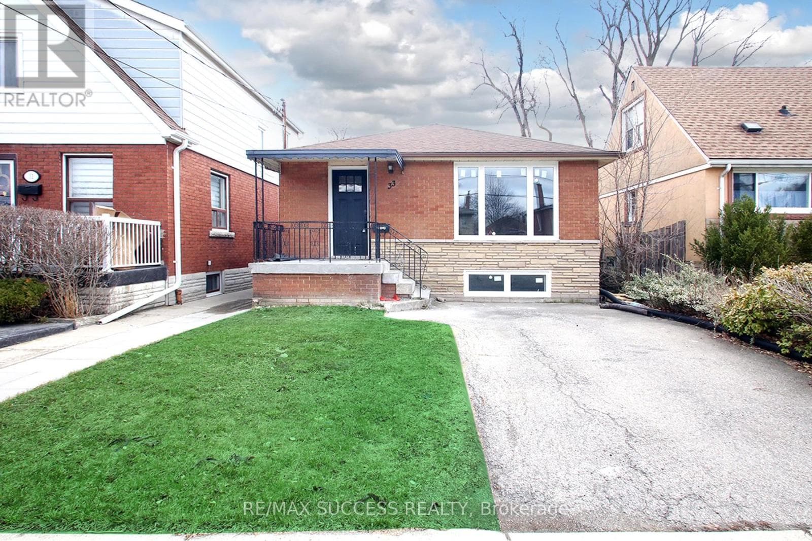 4 bed 3 bath single family at 33 SHADYSIDE AVENUE — $679,900