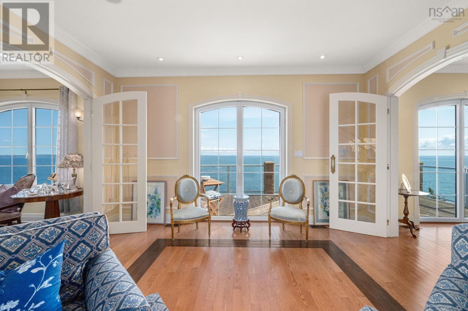 73 Kestrel Court photo 5