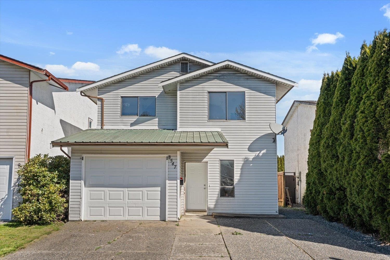 4 bed 3 bath single family at 8547 MCCUTCHEON AVENUE, Chilliwack Proper South — $675,000