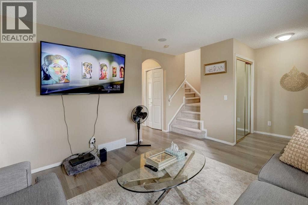 22 Tarington Landing NE photo 3