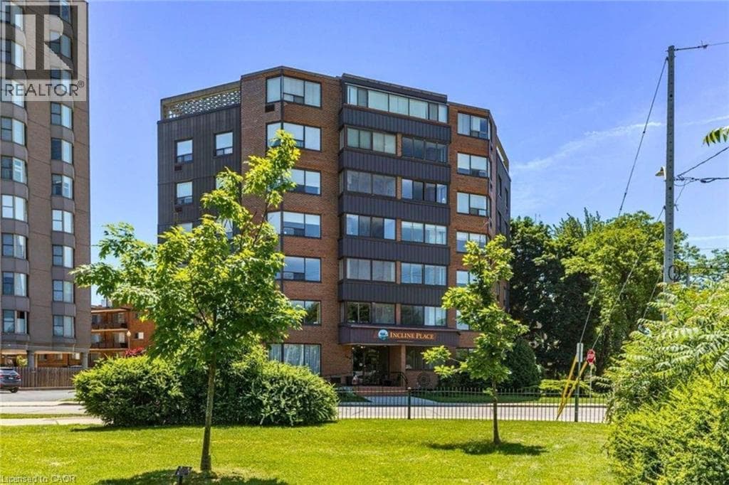 3 bed 2 bath single family at 166 MOUNTAIN PARK Avenue Unit# 201 — $429,000
