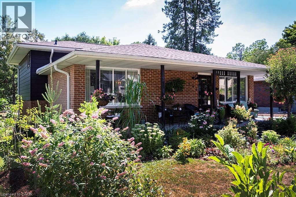 2 bed 2 bath single family at 144 CANTERBURY Street — $631,500
