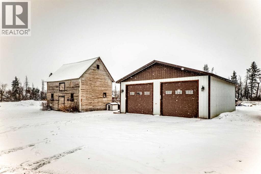 431030 Range Road 245 photo 2