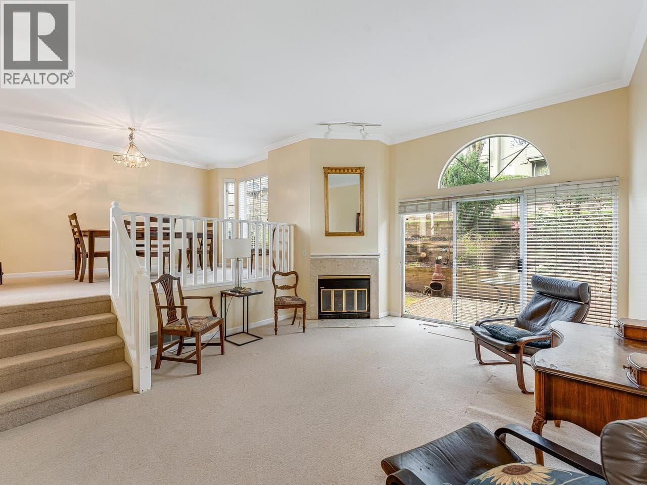 2387 QUAYSIDE COURT photo 3