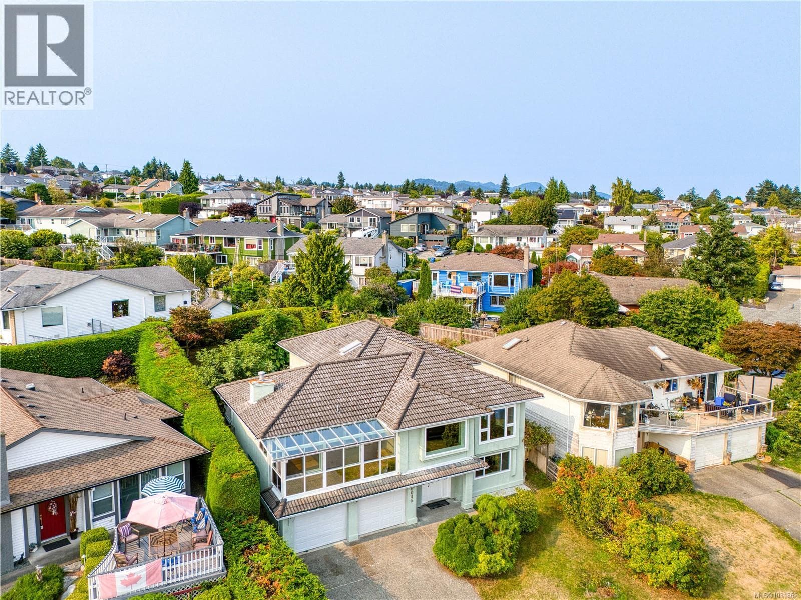 6 bed 3 bath single family at 6045 Icarus Dr — $1,268,000