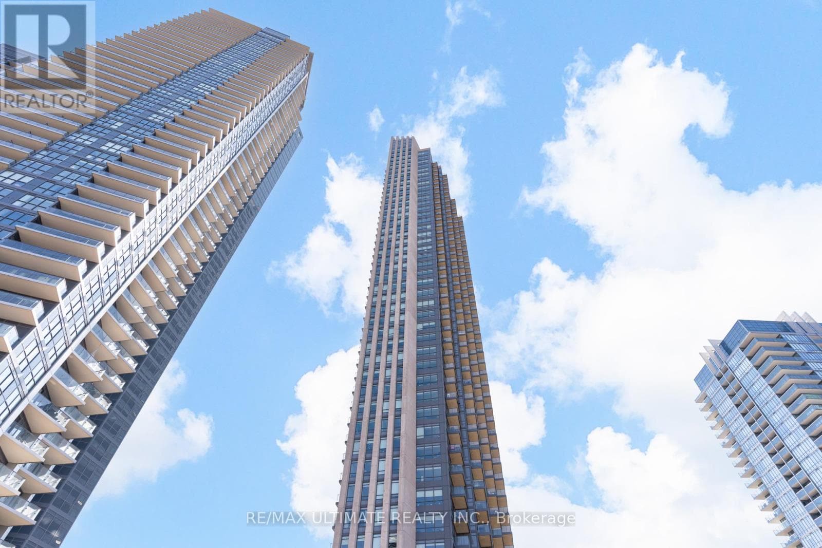 2 bed 3 bath single family at 203 - 36 PARK LAWN ROAD — $899,000