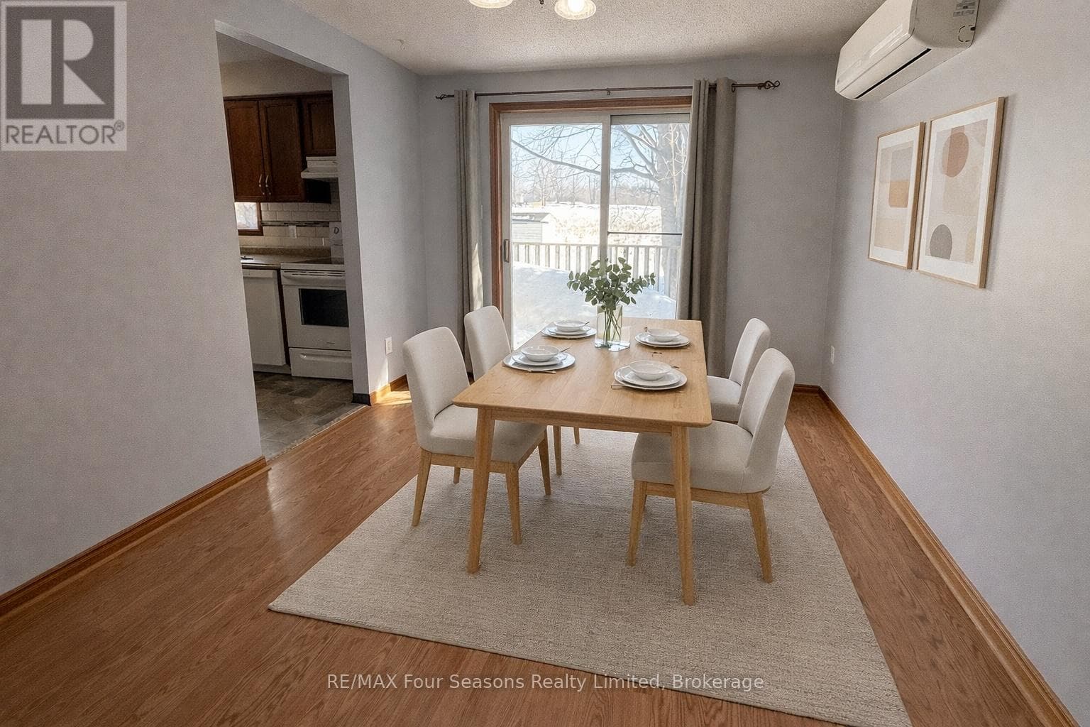 317 BRICKER STREET photo 5